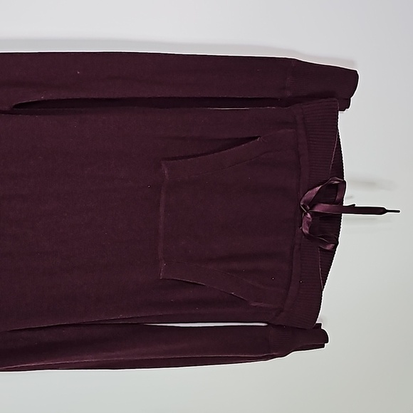 Lululemon size 2 Bordeaux Drama Sweet Savasana Pullover - Picture 3 of 6